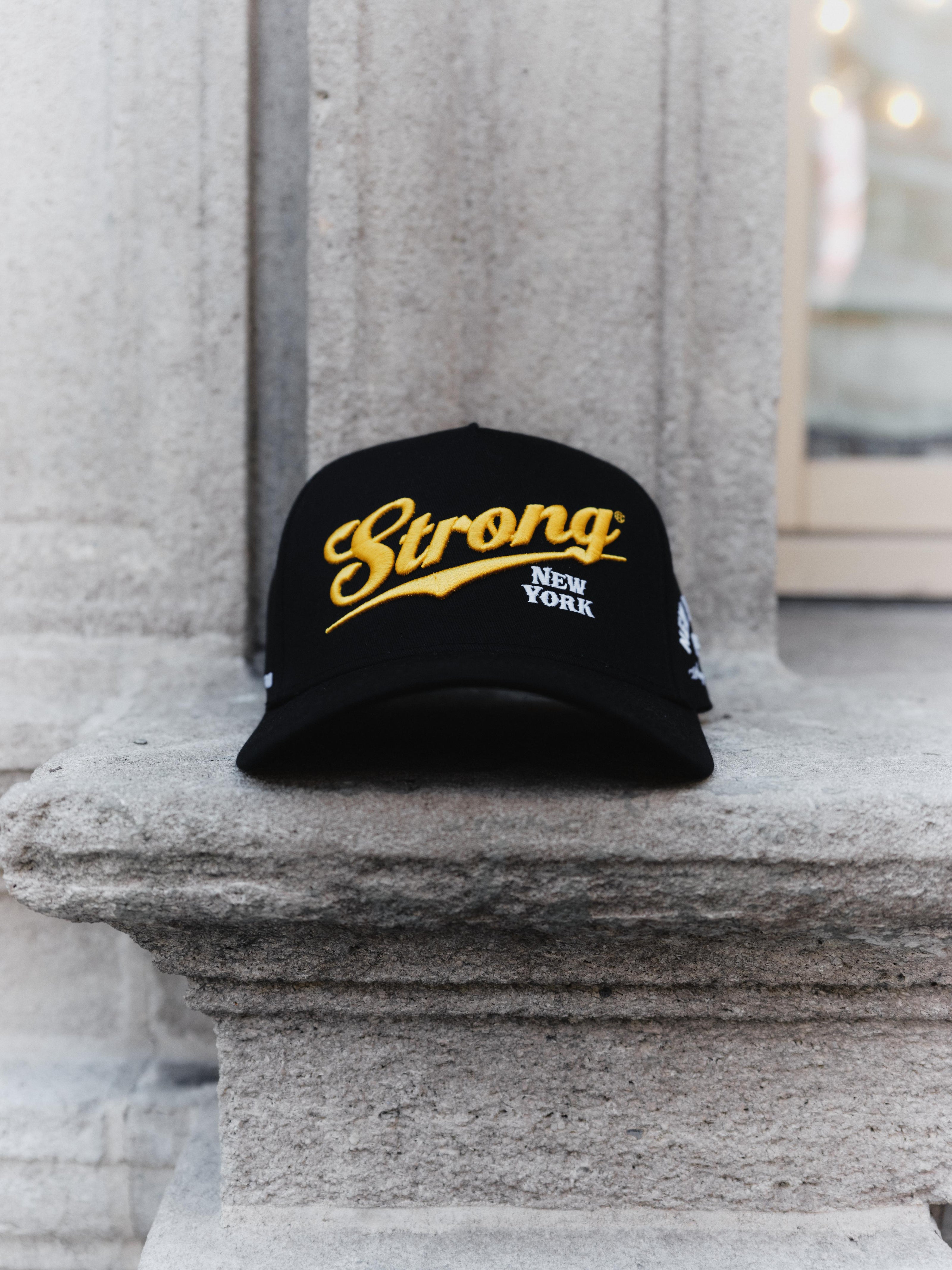 Strong New York Black/Yellow Hat